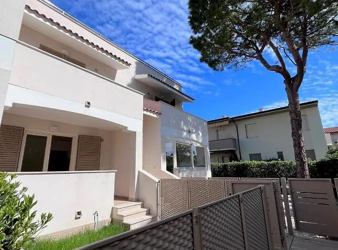 Bilo Giacomo A 150 M Dal Mare Apartment